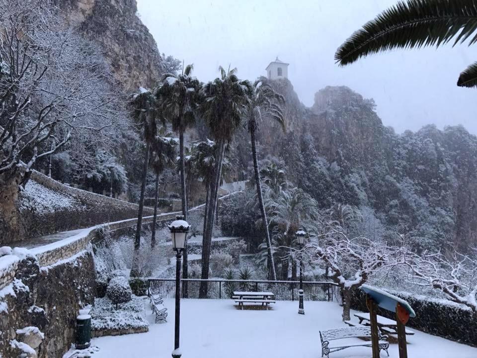 Casa Del Llavador Vall De Guadalest Benifato Экстерьер фото